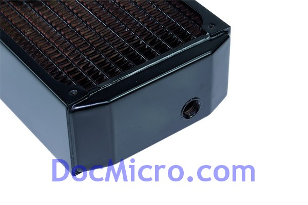 http://www.docmicro.com/images/products/tag/Alphacool_UT60_480.3.jpg
